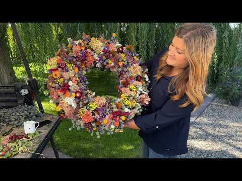 Harvesting Flowers to Make Into a Dried Flower Wreath!