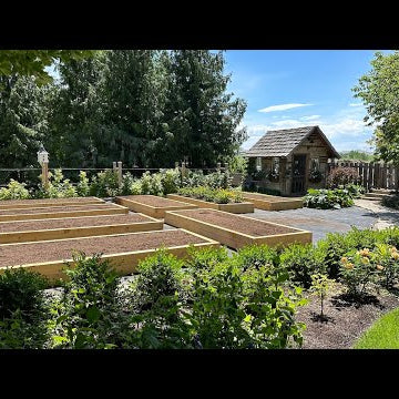Setting Up Drip Irrigation in My Parent’s NEW Raised Beds!