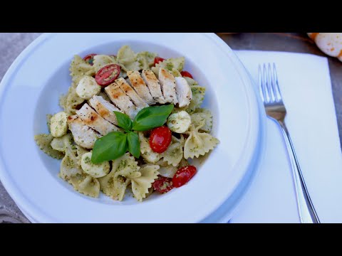 Pesto Chicken Pasta!