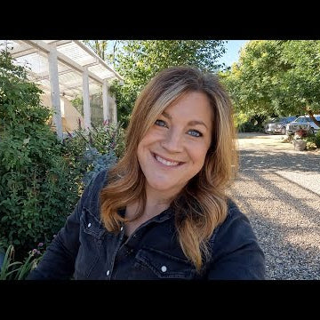 Flower Bed Maintenance & Tree Pruning!