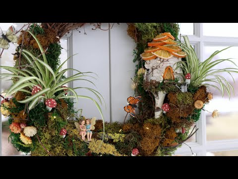 Making a Fairy Garden on a Wreath!