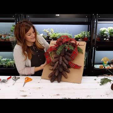 DIY Pinecone Swag!