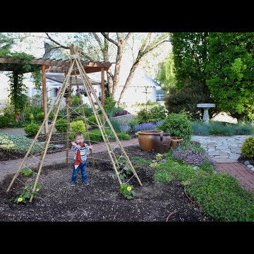 Making a Fun Trellis For Benjamin!
