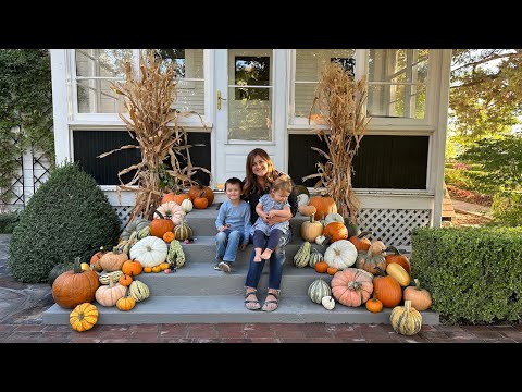 Decking Out Our Back Porch for Fall!