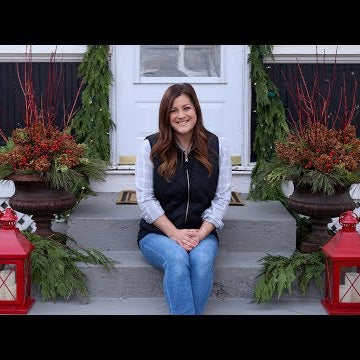 Decorating Our Back Porch!