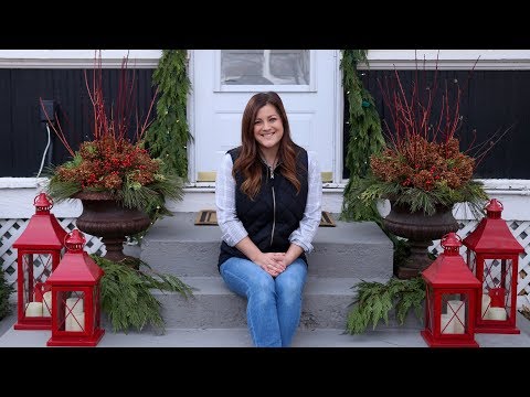 Decorating Our Back Porch!
