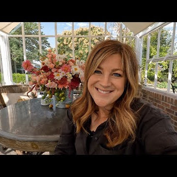 Cut Flower Garden Update + Making a Flower Arrangement!