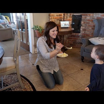 Harvesting Pink Lemonade Lemons & Baking a Lemon Cake!