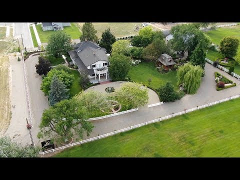 How We Maintain Our Gravel Driveway and Keep it Free of Weeds!