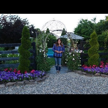 Tour of My Parents’ Garden: June 2019!