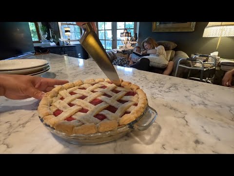 Fresh Flower Arrangement & Baking a Strawberry Pie!