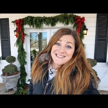 Decorating the Balcony & Portico!