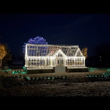 Christmas Lights Around the Hartley!