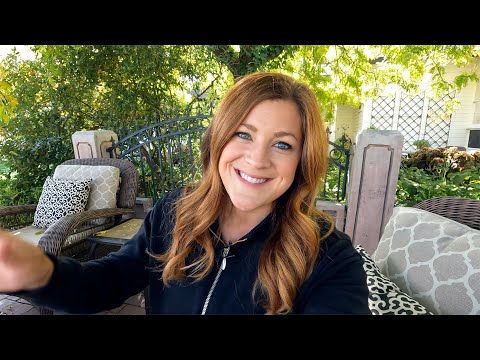 Tour of Plants with Pretty Berries & Filling My Flower Press!