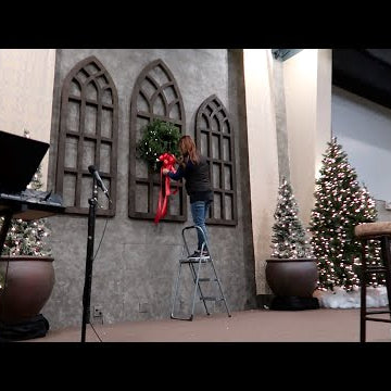 Decorating our Church for Christmas!