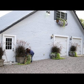 Swapping Out My Barn Containers for Fall
