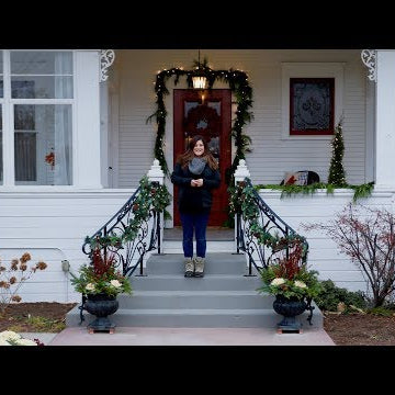 Front Porch Christmas Makeover