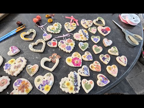 Making Dried Flower Valentines Ornaments!