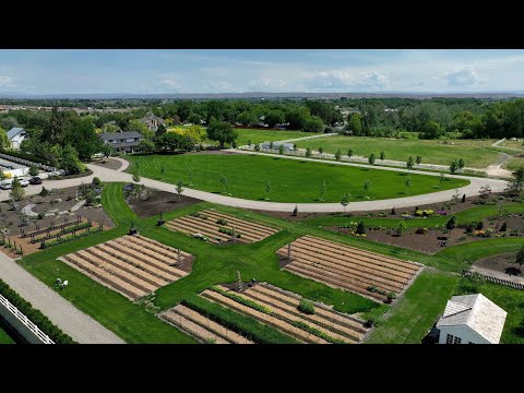 Late May Garden Tour!