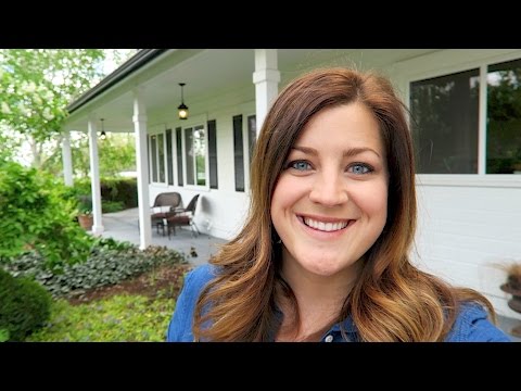 Mini Tour | Flower Pillows | Bees | Pond Cleanup