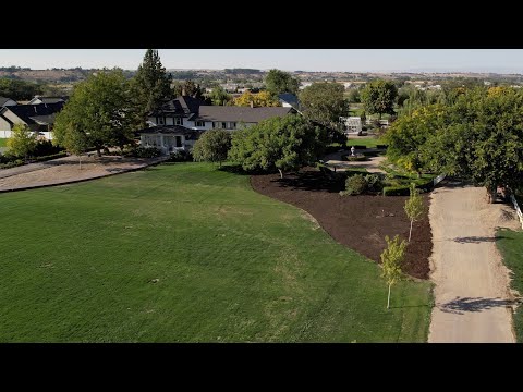 Edging New Flowerbeds and Spreading Compost!