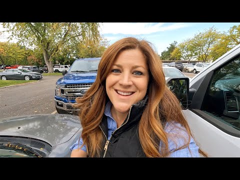 Antiquing with My Mom (+ Parking Lot Tree Tour)!
