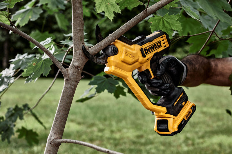 DEWALT DCPR320 20V MAX* 1.5in Cordless Pruner (Tool Only)