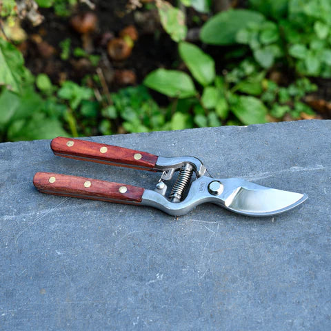 Bypass Pruner by Burgon & Ball