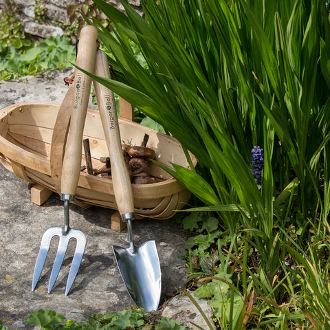 Mid-Handled Trowel by Burgon & Ball