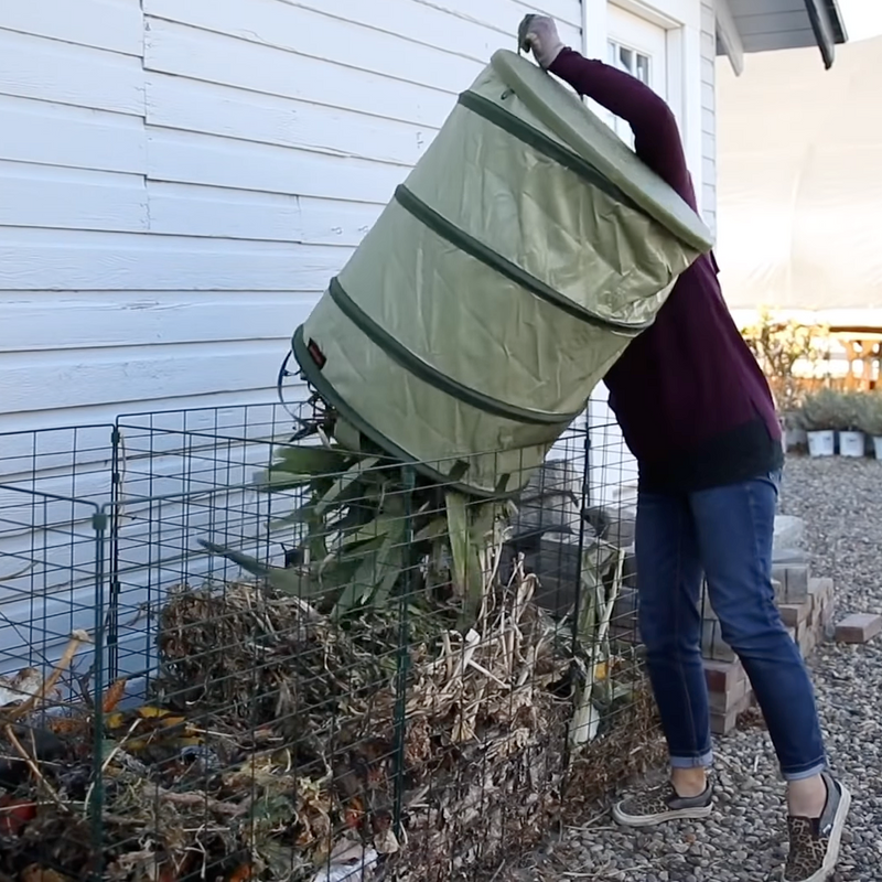 Fiskars HardShell Kangaroo Pop-Up Bag 30 gal