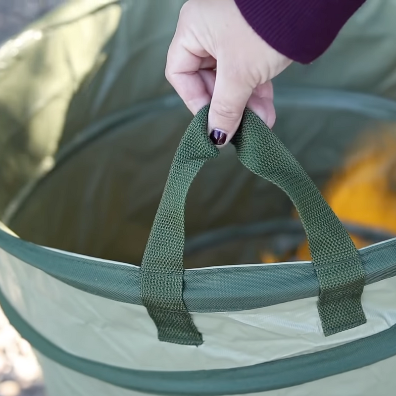 Fiskars HardShell Kangaroo Pop-Up Bag 30 gal